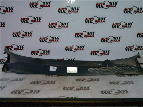 Grila parbriz Opel Corsa D 1.3d an 2008