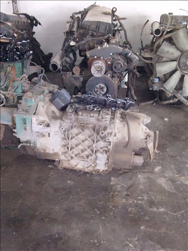 Cutie viteze Volvo FH 12 500 CP