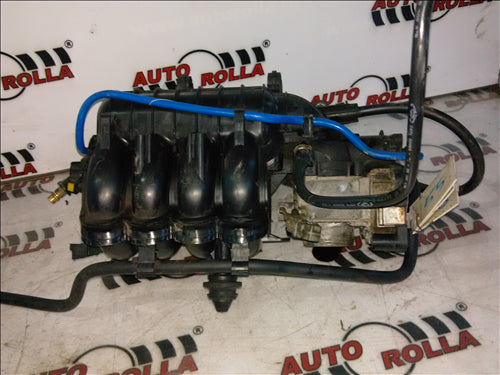 Rampa injectoare + set injectoare Fiat Punto 1.4s an 2008