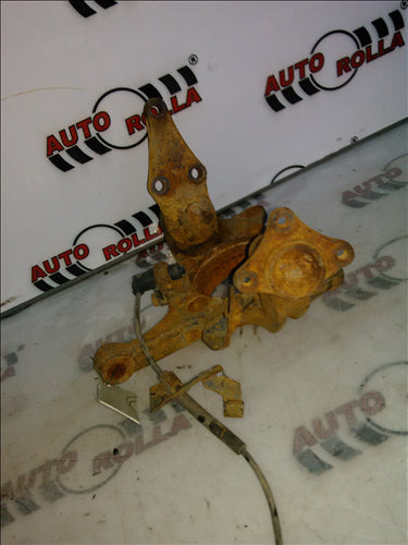 Fuzeta stanga fata Mitsubishi L200 an 2011