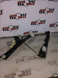 Macara electrica dreapta fata Peugeot 308 an 2015