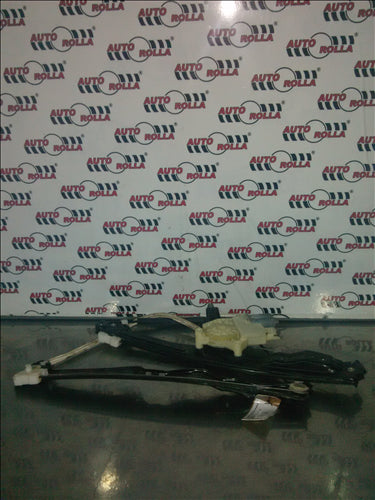 Macara electrica dreapta fata Peugeot 308 an 2015