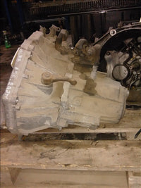 Cutie viteze Alfa 156 1.9dan 2001