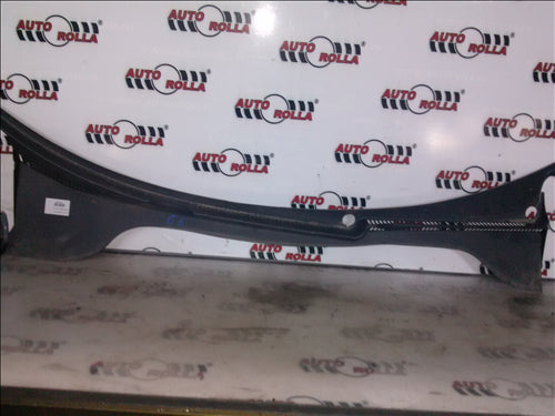 Grila stergatoare Volkswagen Golf 6