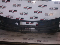 Grila stergatoare Mercedes Vito an 2001