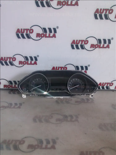 Ceasuri bord Peugeot 2008 1.2S,an 2018