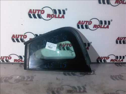 Geam mic stanga spate Peugeot 2008 1.6Dan 2015