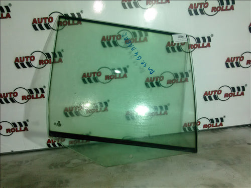 Geam dreapta spate(Break) Volkswagen Golf 4