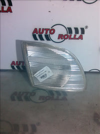 Semnalizare dreapta Mercedes Vito an 2001