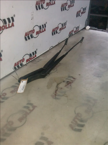 Brate stergatoare Volkseagen Golf 5