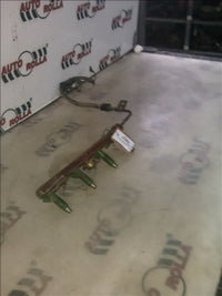 Rampa injectoare+injectoare Toyota Avensis 1.8s autom an 2005