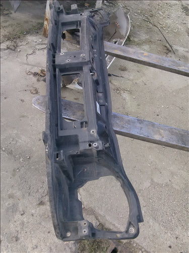 Trager Renault Trafic an 2007