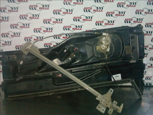 Macara manuala stanga Mercedes Vito an  2001