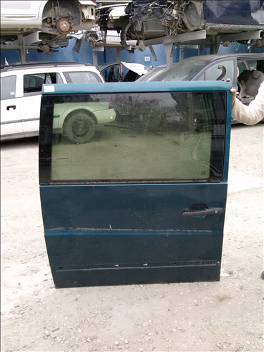 Usa culisanta Mecedes Vito1