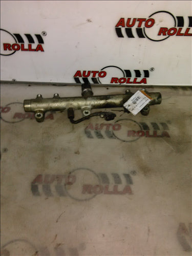 Rampa injectoare Iveco Daily 3 2.8D an 2005