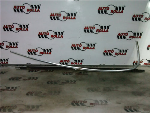 Trimuri rama geam Volkswagen Passat B7 an 2011