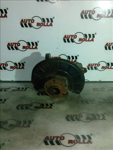 Fuzeta stanga fata Volkswagen Passat B7 2.0D an 2011