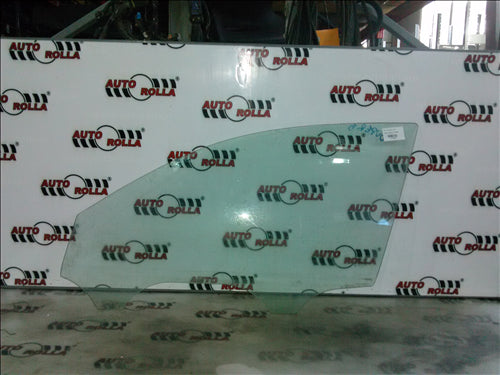 Geam dreapta fata skoda Superb an 2005