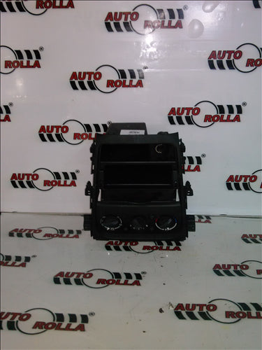 Clima manuala Suzuki SX4 an 2008