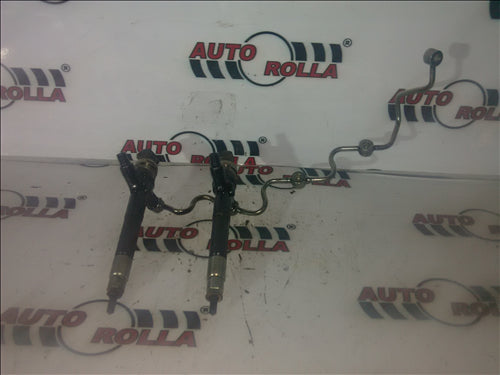 Injectoare 2 buc Toyota Avensis 2.0D an 2007