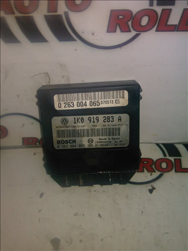 Modul senzori parcare Volkswagen Golf 5 an 2005