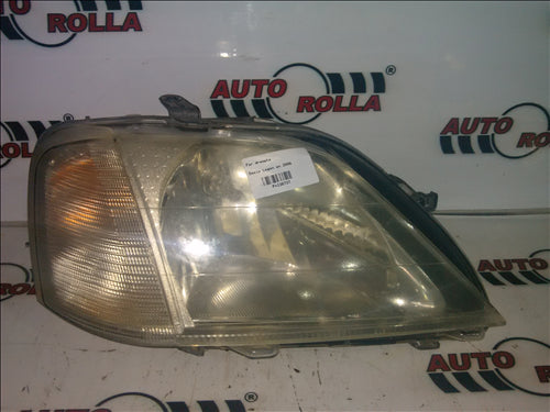 Far dreapta Dacia Logan an 2006