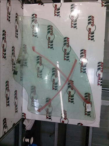 Geam stanga fata Dacia Logan 1.6 MPI an 2006