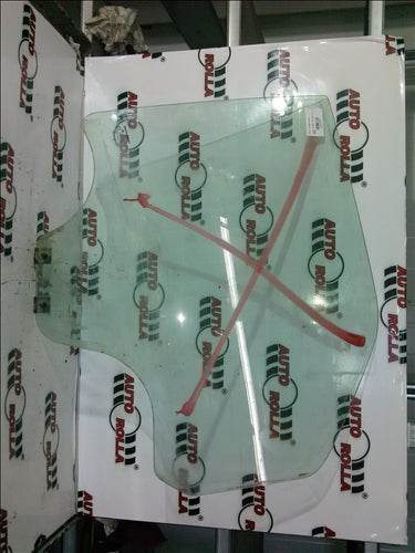 Geam stanga spate Dacia Logan 1.6 MPI an 2006