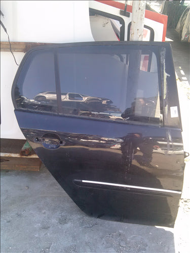 Usa dreapta spate (lovita) Volkswagen Golf 5 an 2005