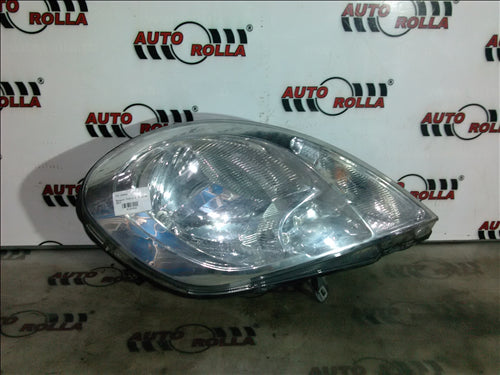 Far stanga Renault Trafic 2.0D E5 an 2013