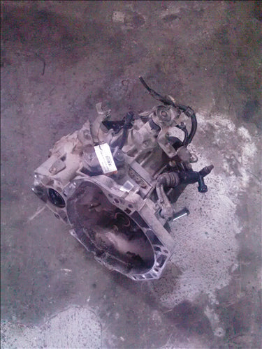 Cutie viteze Suzuki Swift 1.2s an 2010