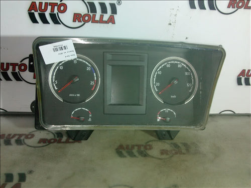 Ceas bord Scania an 2012