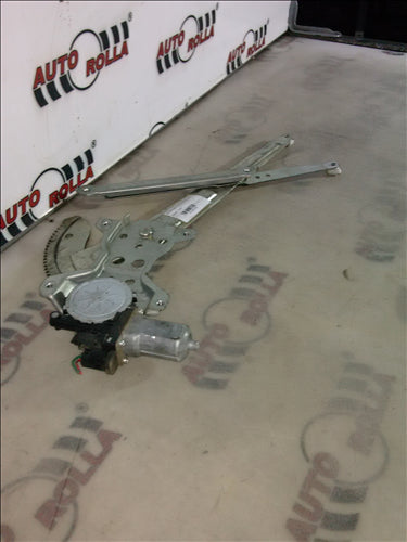 Macara+motoras stanga fata Suzuki SX4