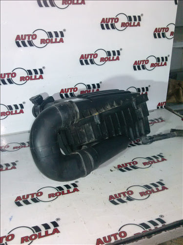 Carcasa filtru aer+debitmetru Volkswagen Golf 6 1.6 TDI