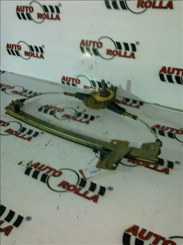 Macara dreapta fata manuala Dacia Solenza