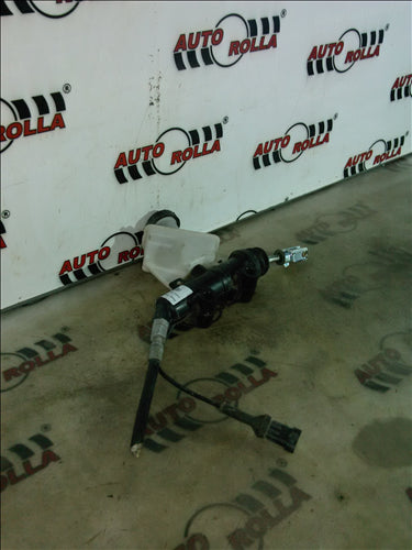 Pompa ambreiaj Iveco Stralis an 2012