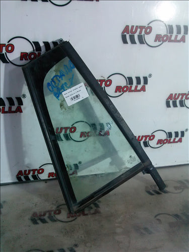 Geam coltar dreapta spate Skoda Octavia 3 Breck