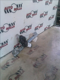 Macara electrica dreapta spate Dacia Logan 1.6 MPI an 2006