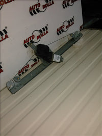 Macara dreapta fata electrica Dacia Logan 1.4MPI an 2007