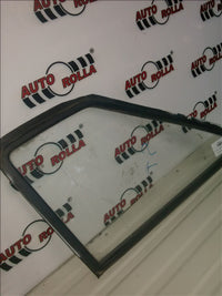 Geam coltar stanga fata Mercedes Sprinter 2.2D an 2005