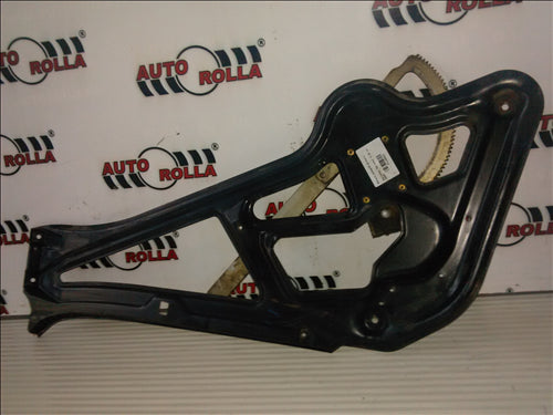 Macara manuala dreapta Mercedes Sprinter 2.2D an 2005