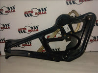 Macara manuala dreapta Mercedes Sprinter 2.2D an 2005