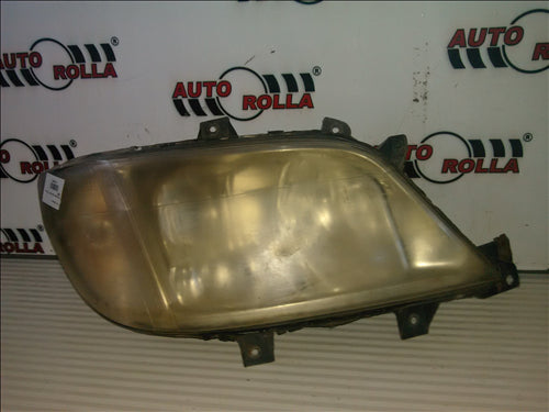 Far dreapta Mercedes Sprinter 2.2D an 2005