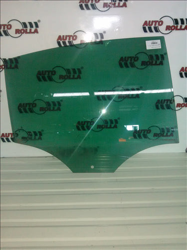 Geam dreapta spate Volkswagen Passat B7 an 2011