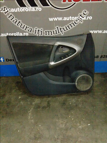 Tapiterie usa stanga fata Toyota Rav 4 2.2D an 2008