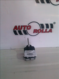 Motoras far Toyota Rav 4 an 2015