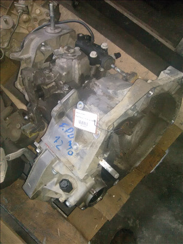 Cutie viteze Fiat punto 1.2S an 2002