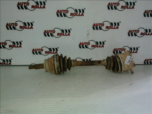 Planetara dreapta fata Mitsubishi Pajero 2.5d , an 2002