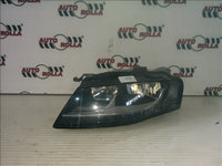 Far stanga Audi A4 b8 an 2010