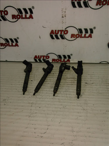 Injectoare - 4 bucati Mercedes Sprinter 2.2CDI, an 2005